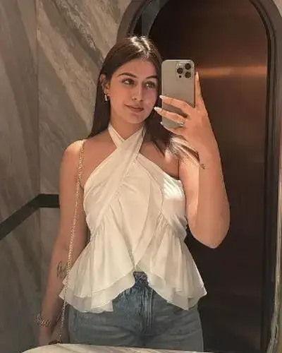 Call Girl Bhiwadi